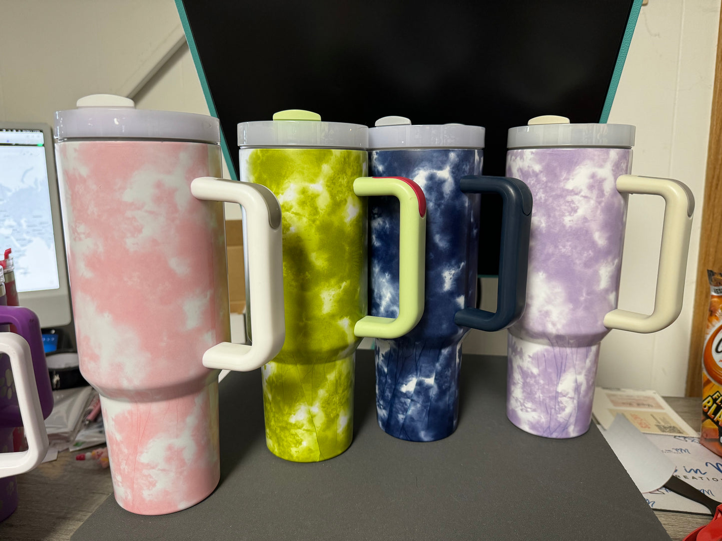 40 oz tie dye tumbler