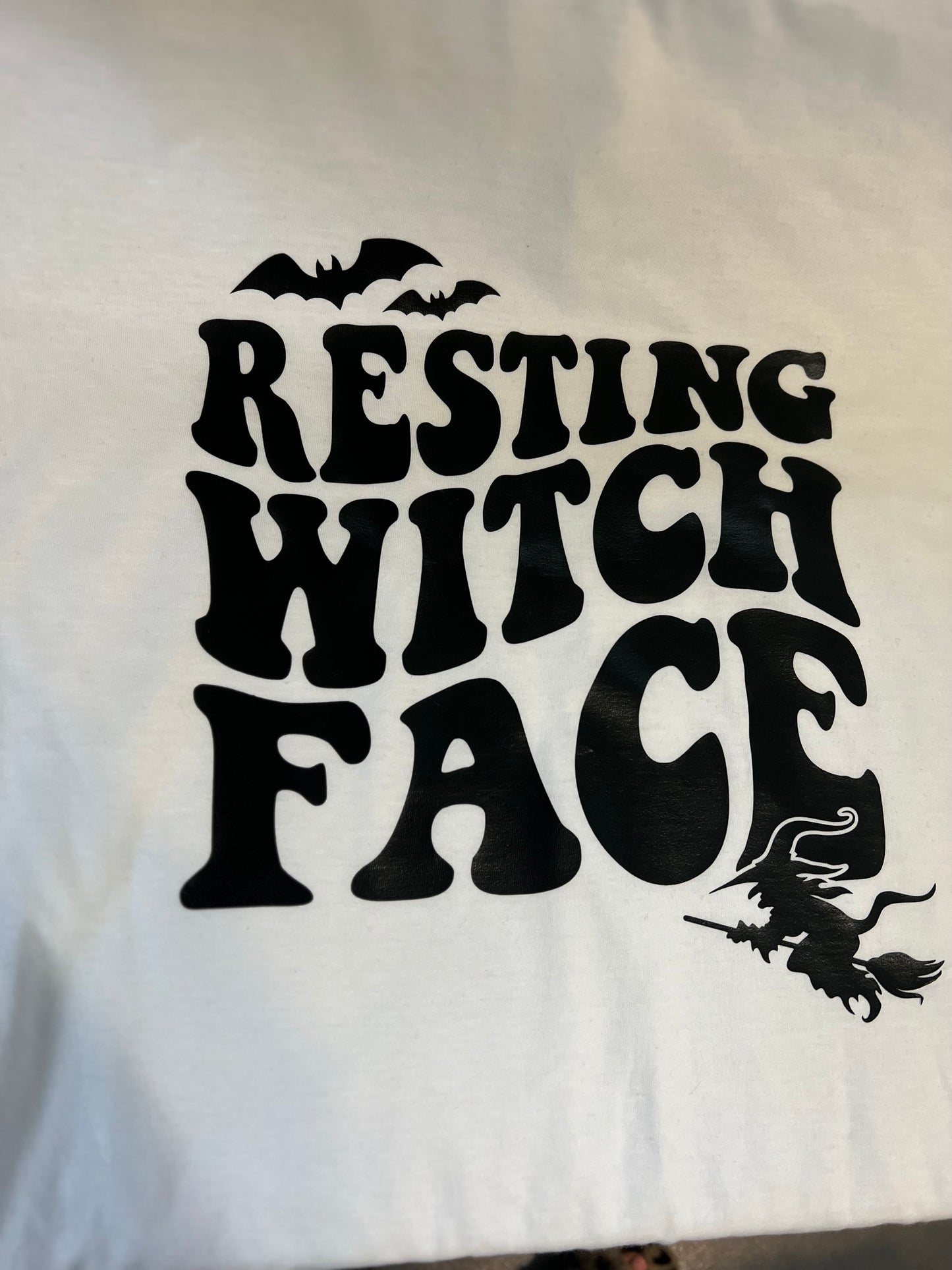 Resting Witch Face tee sz LG